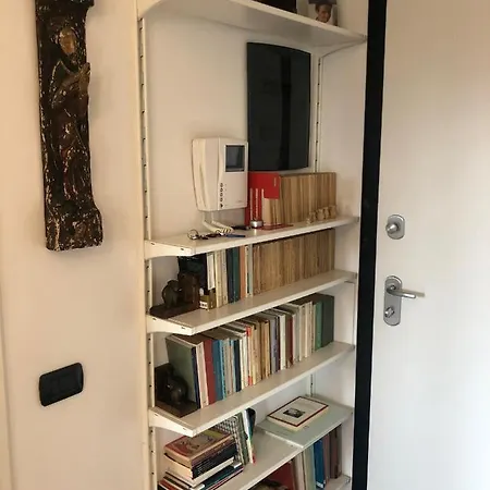 Apartment Genovahost Mini-appartamento Faro Genoa